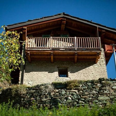 Апартаменти Casa Panoramica Аоста Екстер'єр фото